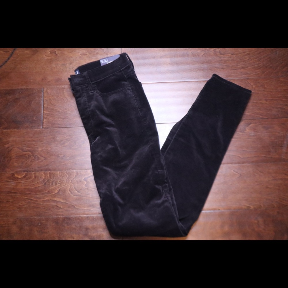 NWT Gap velvet jeans